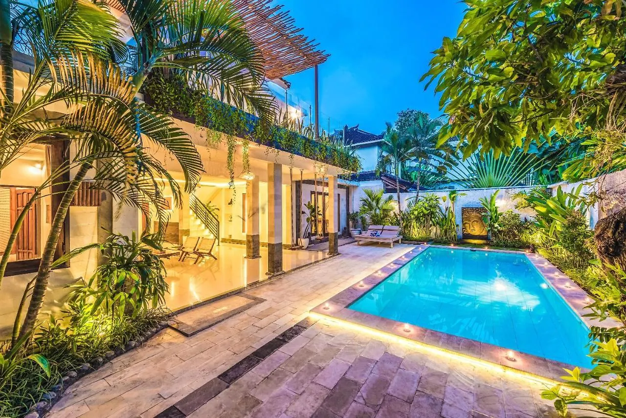Villa Florence - 3Bdr Luxury Villa, Private Pool, Walk To The Beach Seminyak  Indonesia
