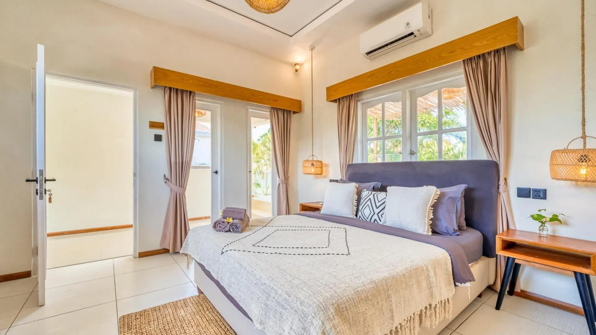 Villa Florence - 3Bdr Luxury Villa, Private Pool, Walk To The Beach Seminyak   Seminyak (Bali)