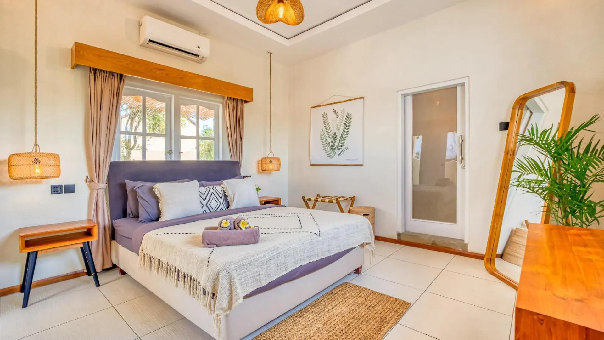 Villa Florence - 3Bdr Luxury Villa, Private Pool, Walk To The Beach Seminyak  Indonesia