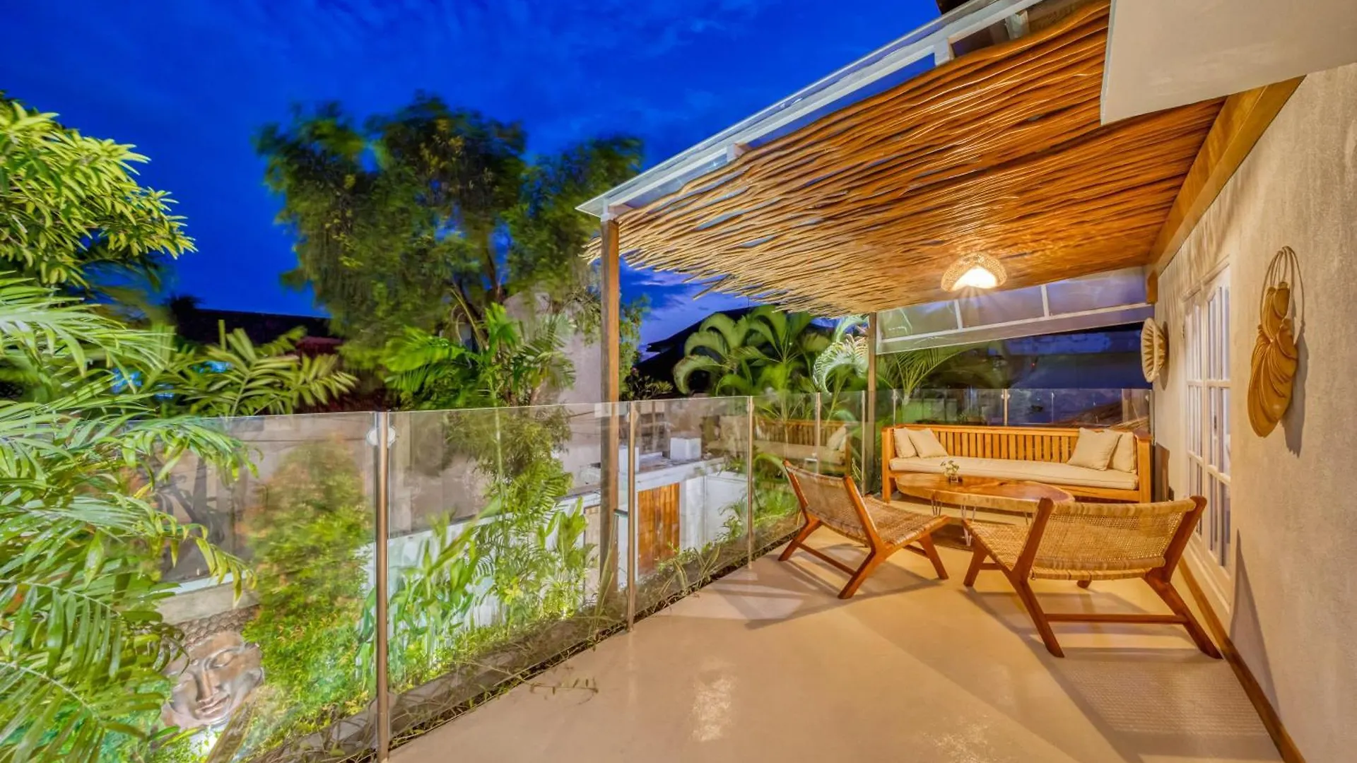 Villa Florence - 3Bdr Luxury Villa, Private Pool, Walk To The Beach Seminyak