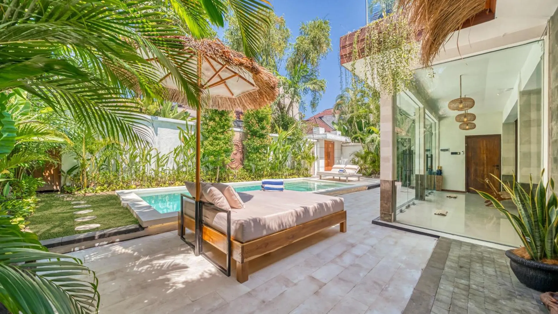 Villa Florence - 3Bdr Luxury Villa, Private Pool, Walk To The Beach Seminyak   Seminyak (Bali)